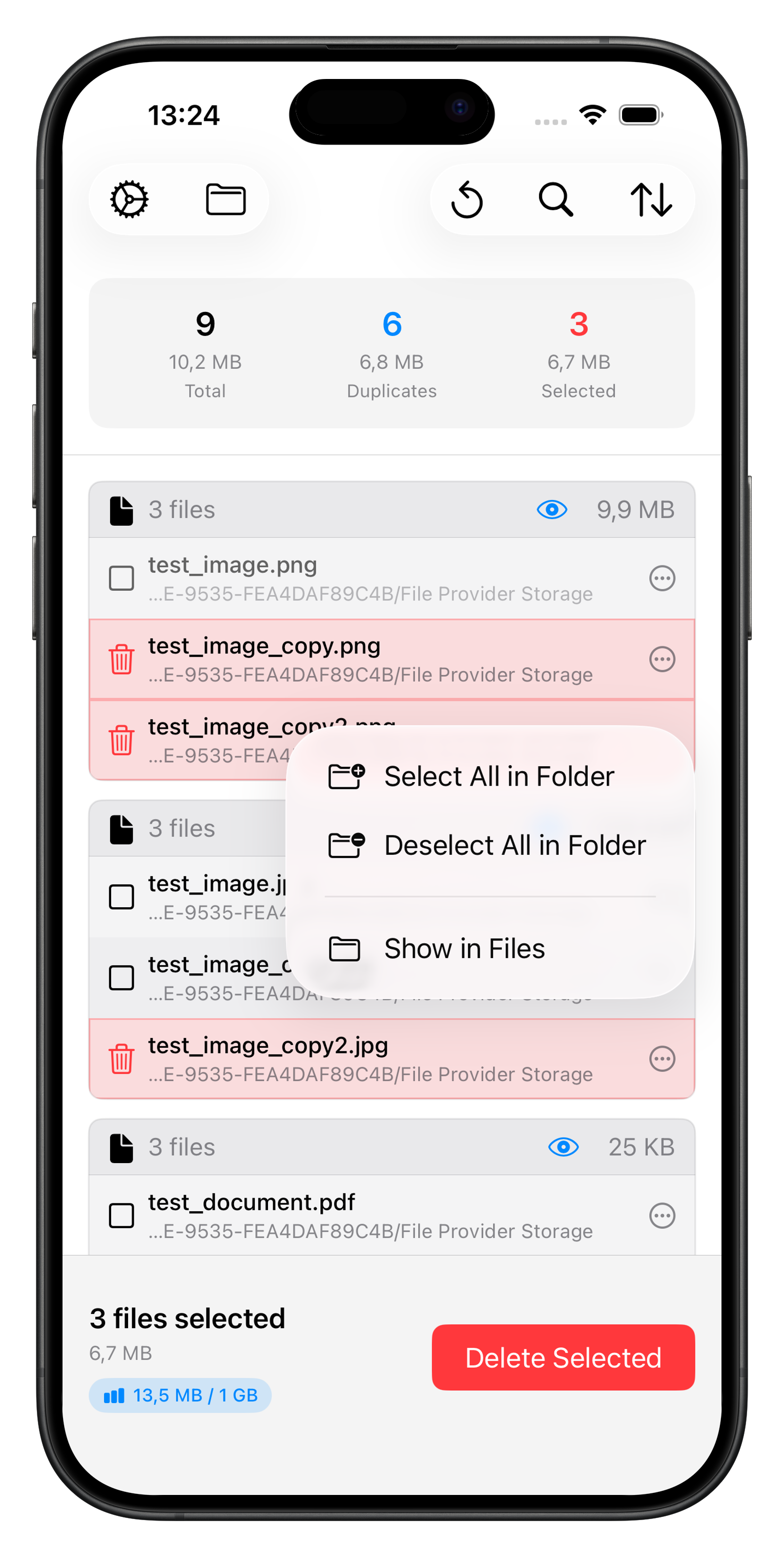 Список найденных дубликатов в Zero Duplicates Mobile на iPhone с меню Select All in Folder и Delete Selected