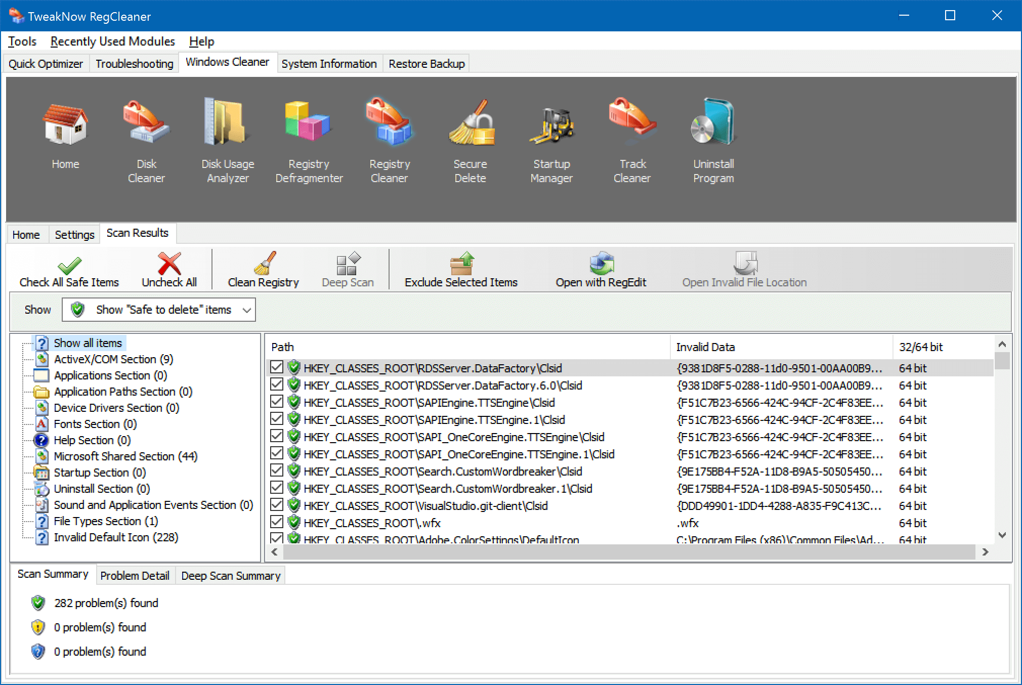 Расширенное окно результатов TweakNow RegCleaner с кнопками Clean Registry, Deep Scan и Open with RegEdit