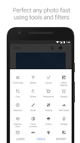 Snapseed: панель инструментов мобильного редактора