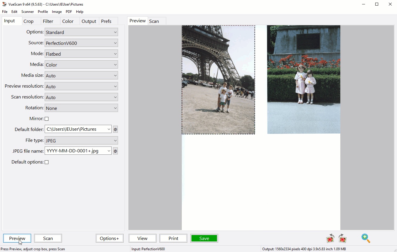 VueScan автоматически находит и разрезает несколько фотографий на одном планшете