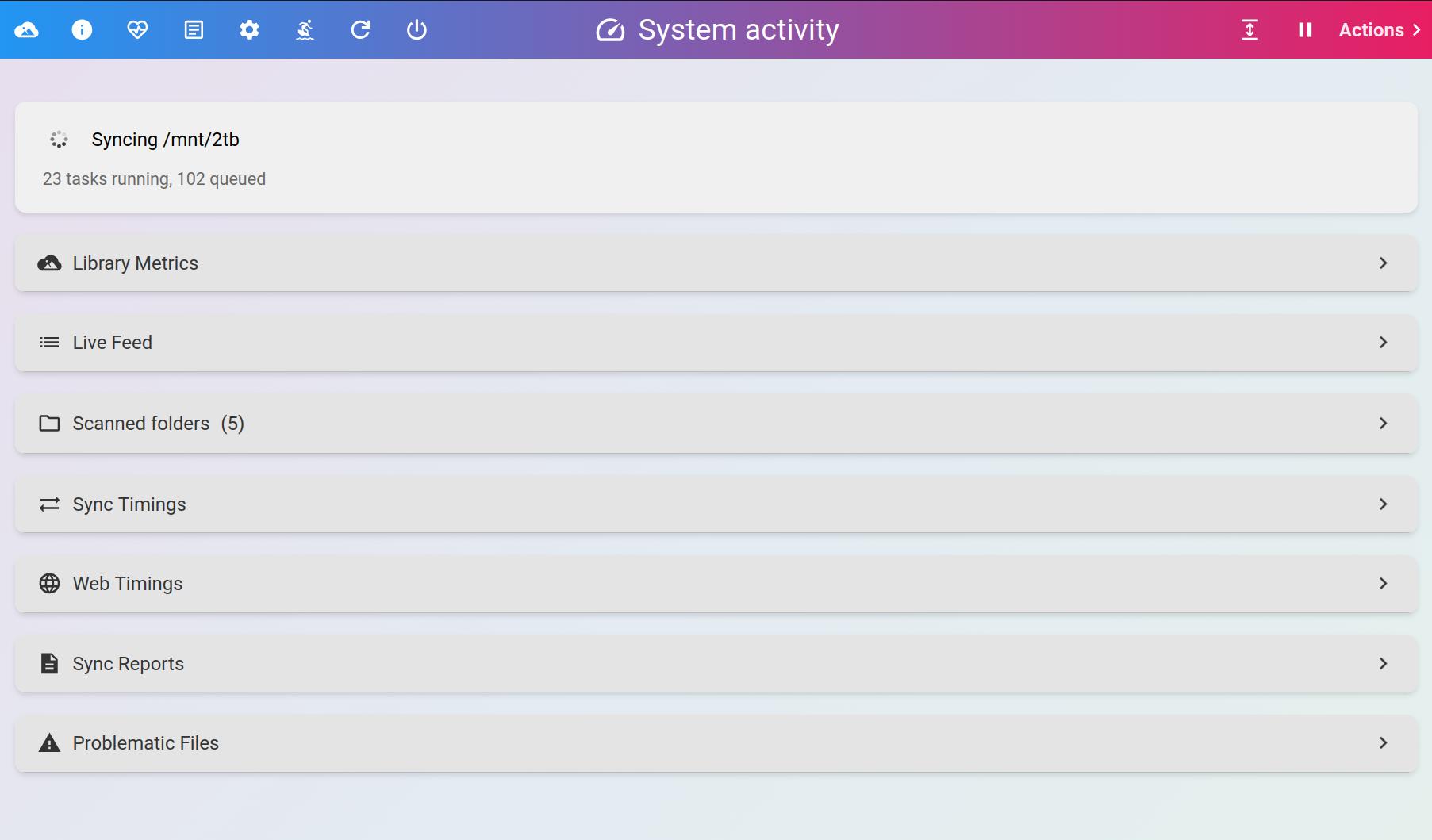 Страница System activity в PhotoStructure