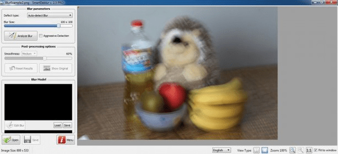 SmartDeblur 2.3 PRO с панелью Blur parameters и Blur Model