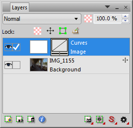 Панель Layers в PhotoLine с корректирующим слоем Curves и маской