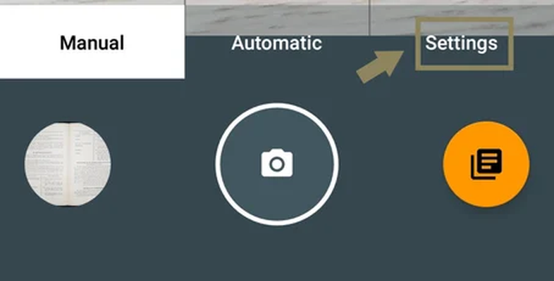 Переключатели Manual и Automatic, кнопка камеры и переход к настройкам DocScan