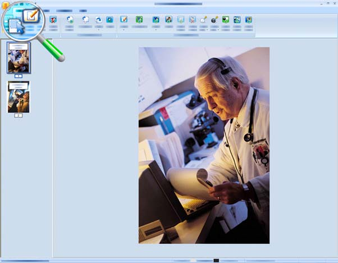 Окно Image View с выбранной страницей и панелью миниатюр