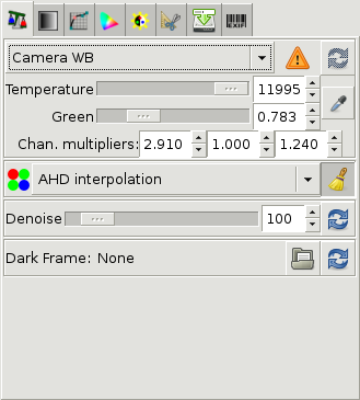 Панель White balance в UFRaw: Camera WB, Temperature, Green, Channel multipliers, AHD interpolation и Denoise