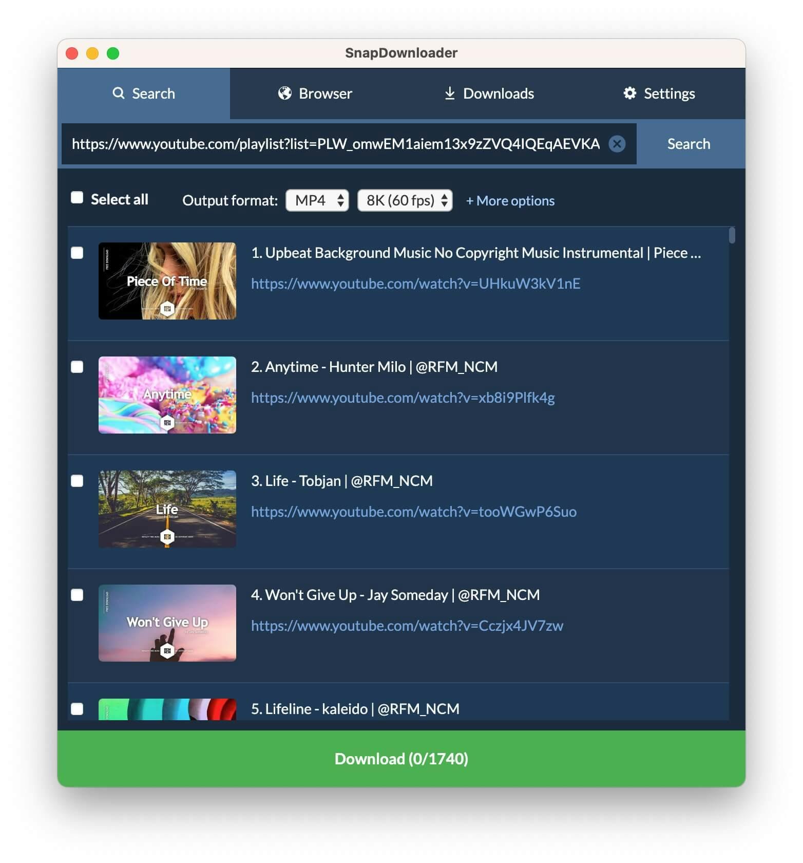 Большой YouTube-плейлист в SnapDownloader с флажками выбора и общими параметрами качества