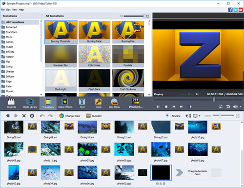 Интерфейс AVS Video Editor с таймлайном и предпросмотром