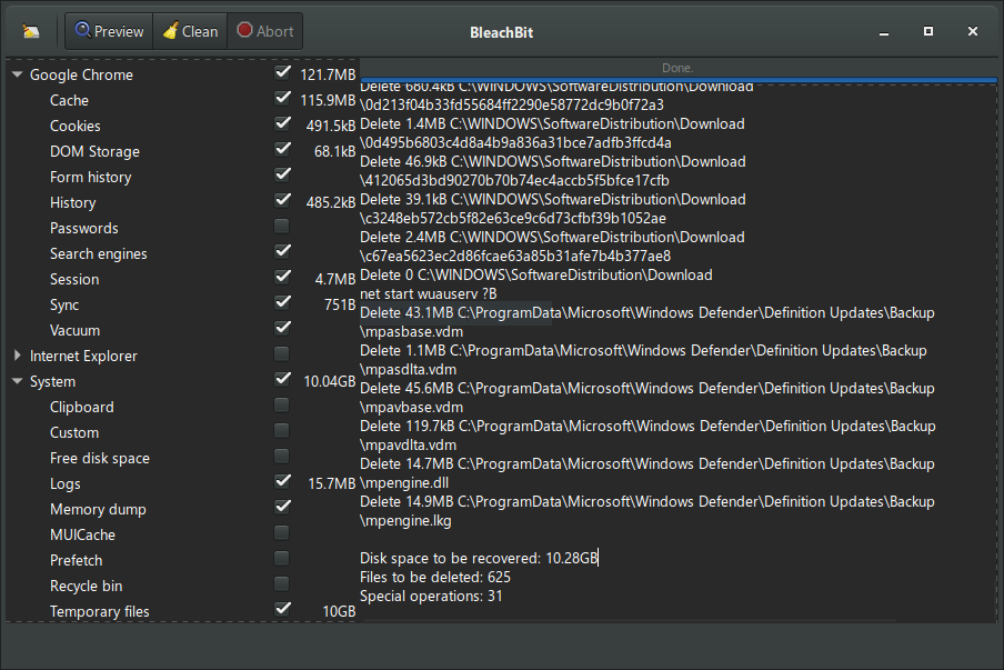 Главное окно BleachBit в тёмной теме с результатами Preview