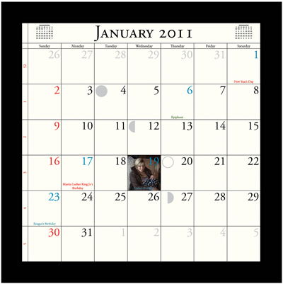 Пример стилизованного календаря после доработки в InDesign