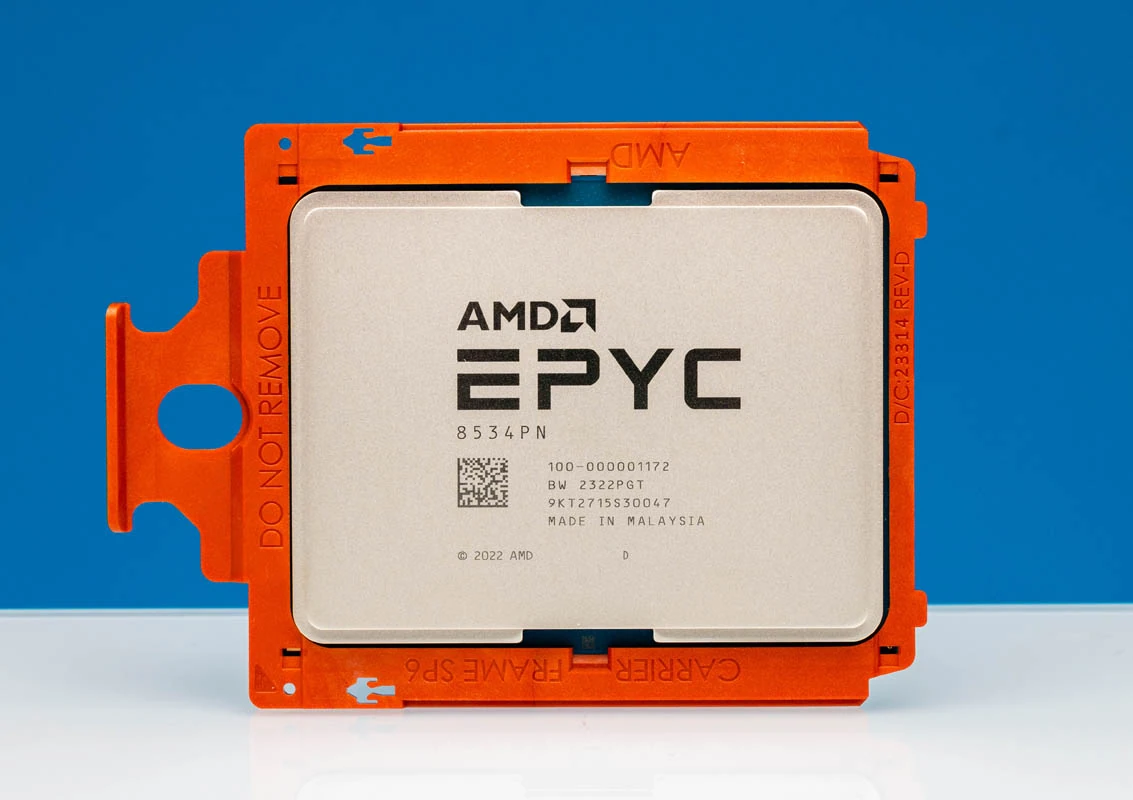AMD EPYC 8534PN, лицевая сторона процессора