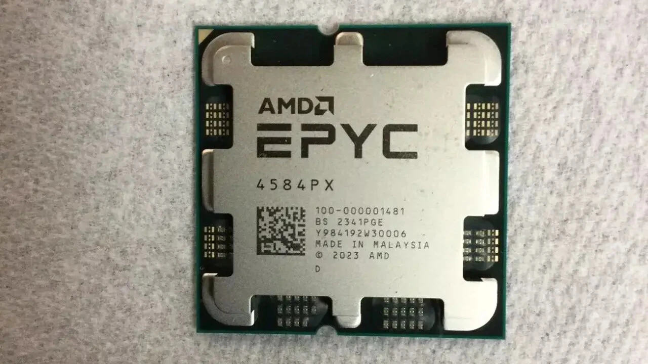 AMD EPYC 4584PX с маркировкой 4584PX и OPN 100-000001481
