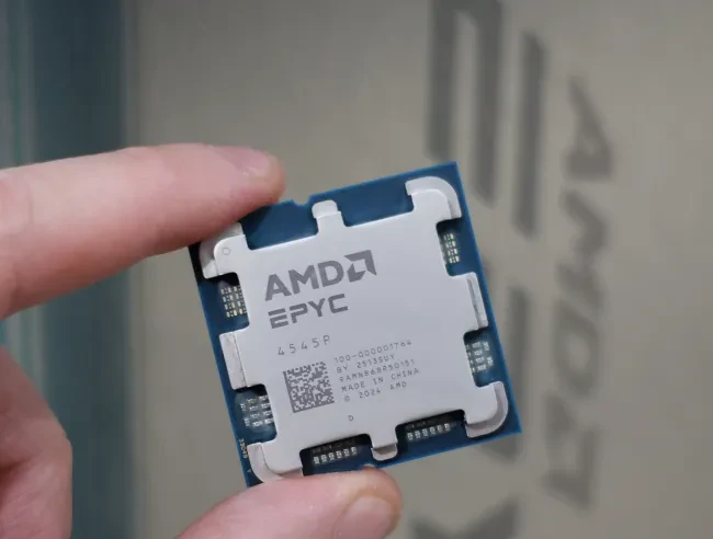 AMD EPYC 4545P для Socket AM5
