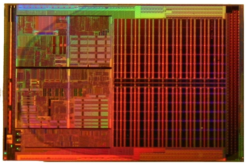 Кристалл AMD Opteron поколения K8