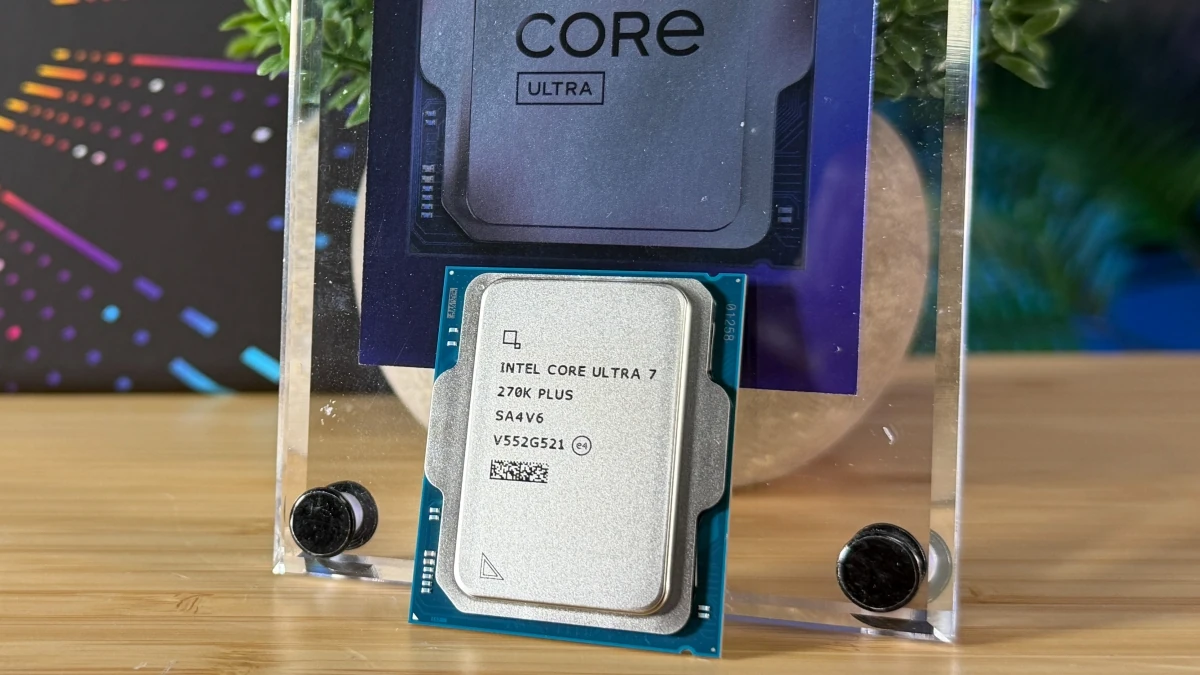 Intel Core Ultra 7 270K Plus с маркировкой SA4V6