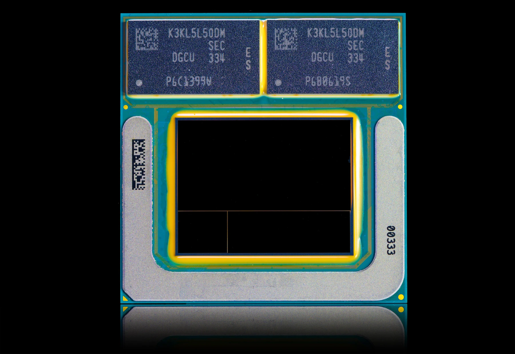 Официальная фотография корпуса процессора Intel Lunar Lake, платформа Intel Core Ultra 200V