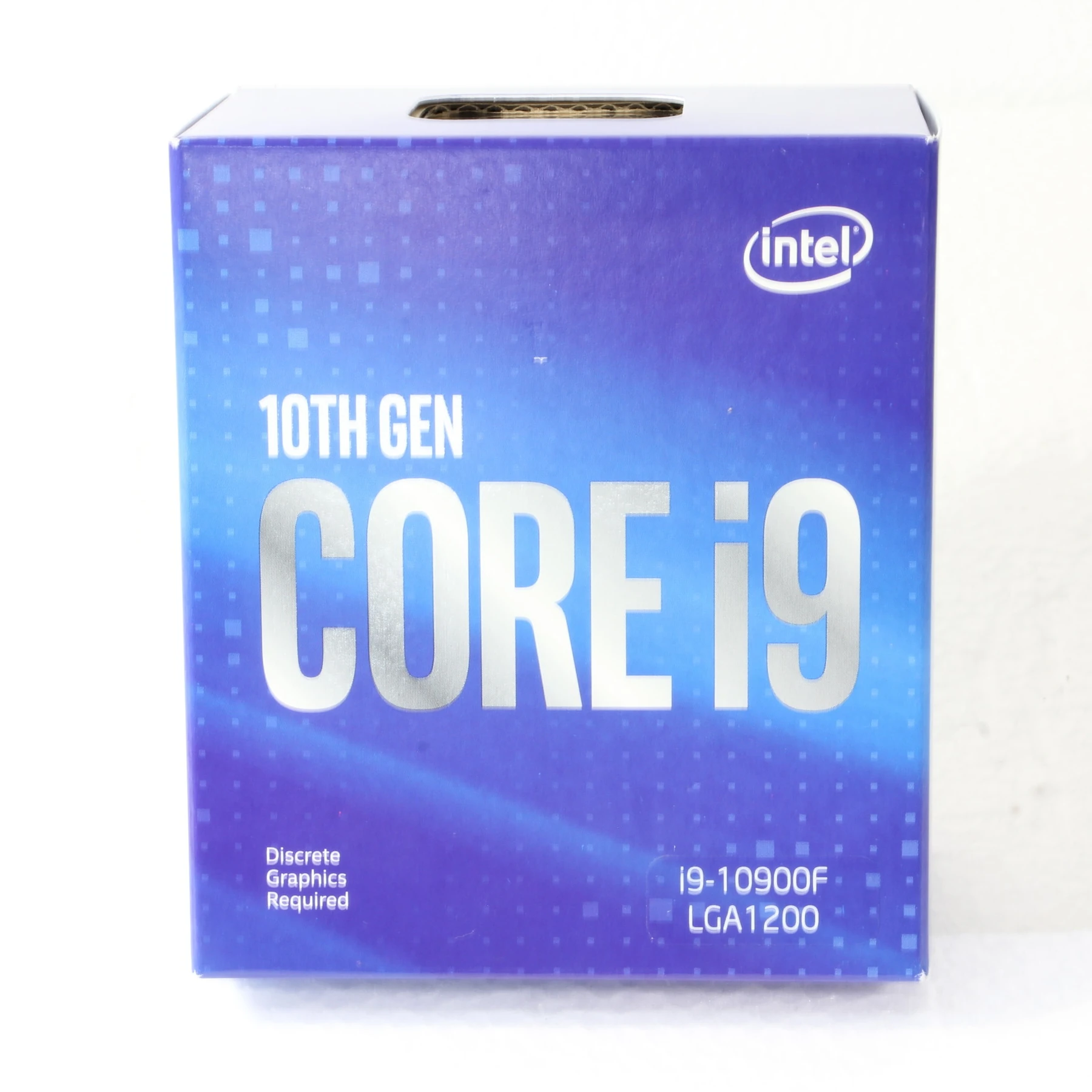 Intel Core i9-10900F в фирменной розничной упаковке