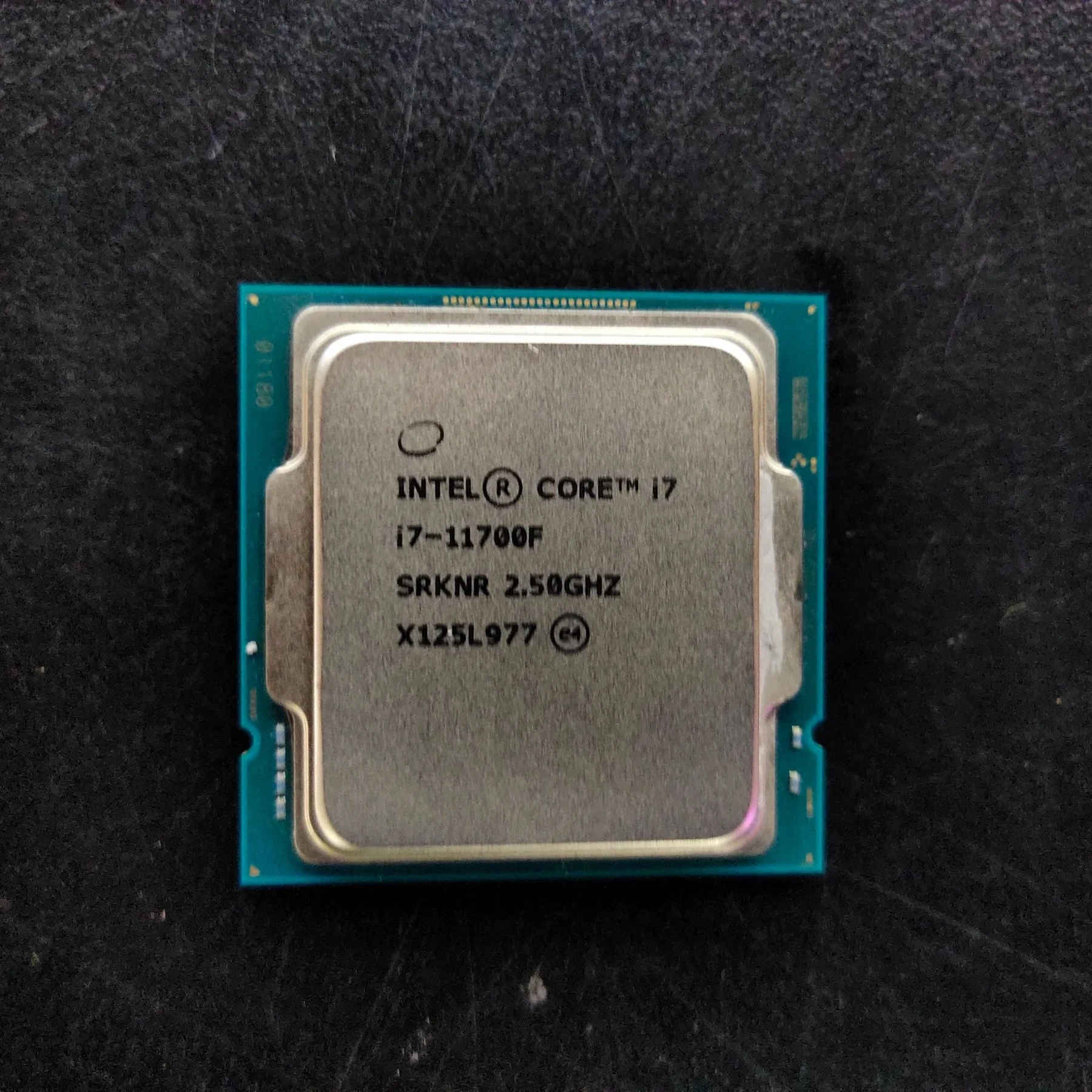 Intel Core i7-11700F SRKNR 2.50 GHz