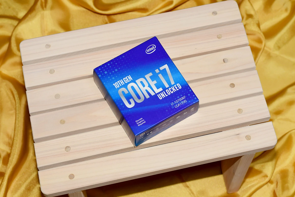 Розничная коробка Intel Core i7-10700KF для сокета LGA1200
