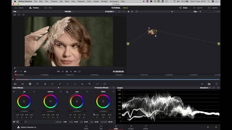 Интерфейс Shotcut с плейлистом, таймлайном и окном предпросмотра
