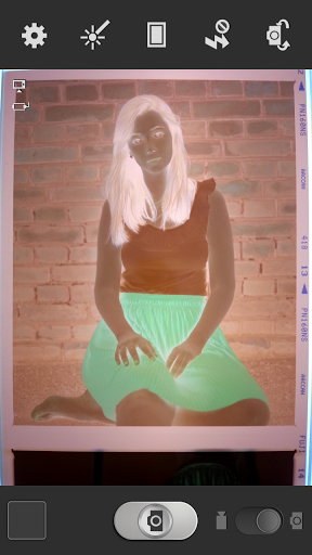 Helmut: приложение для съёмки и перевода плёнки